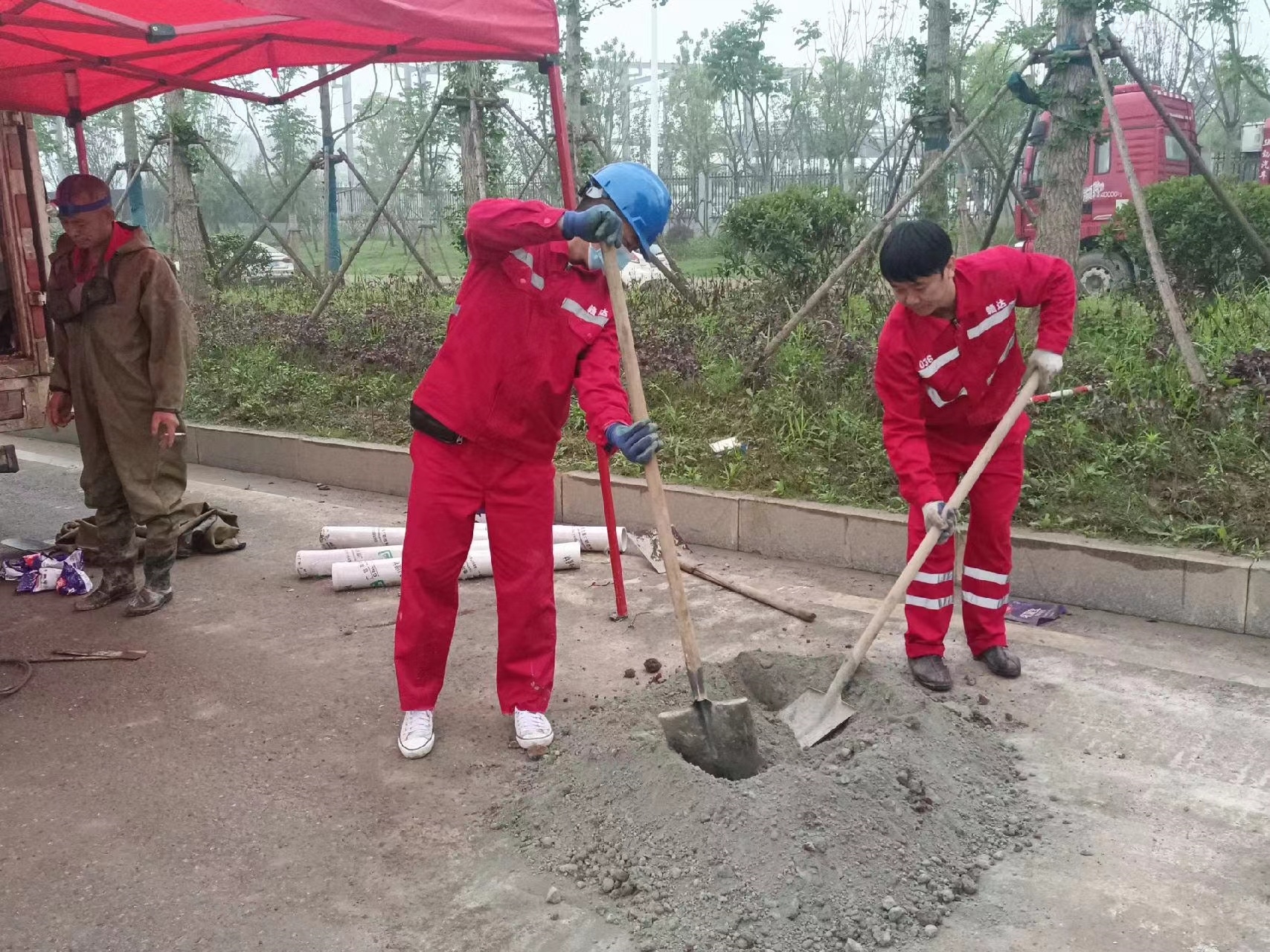 共青城管道疏通哪家好】及时进行市政管道清淤
